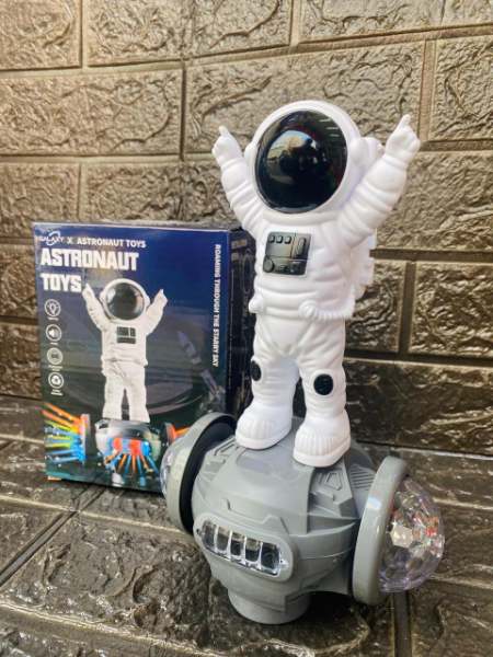 Gray helmet for bikers